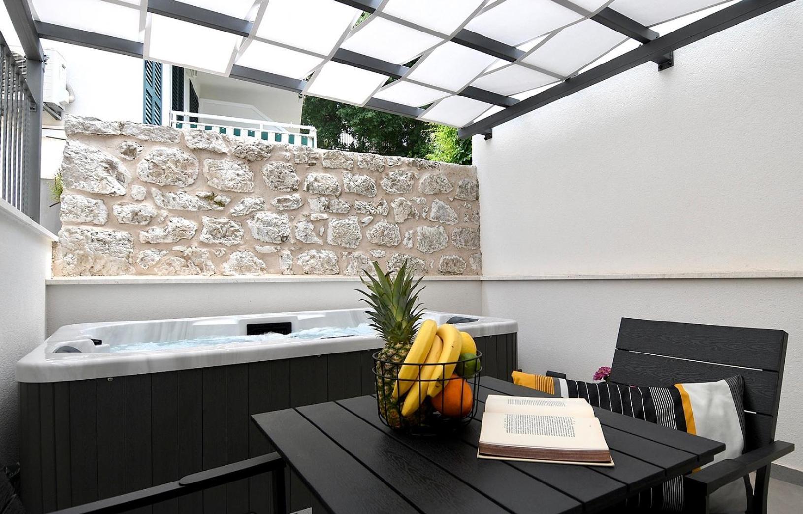 Jacuzzi Apartment Minnie Дубровник Екстер'єр фото